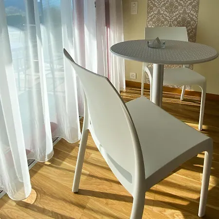 Hotel Serpiano 3*
